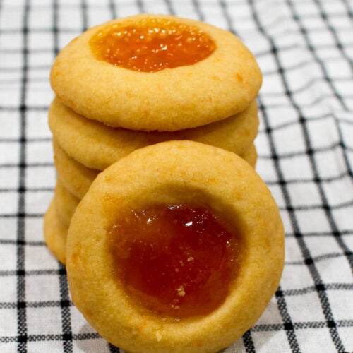 Lepelsteeltjies (Cheese and Apricot Jam Biscuits/ Cookies) The Duchez Kitchen